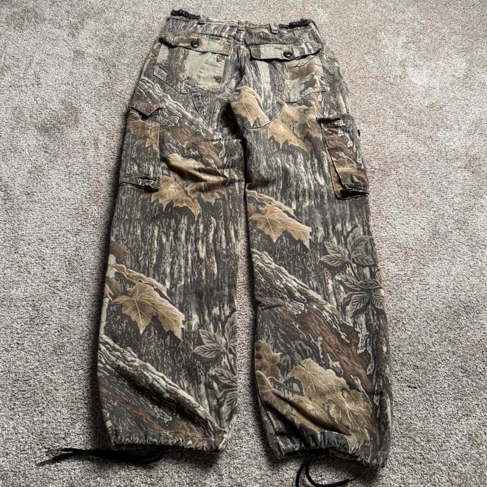 VINTAGE WALLS REAL TREE CAMO CARGOS